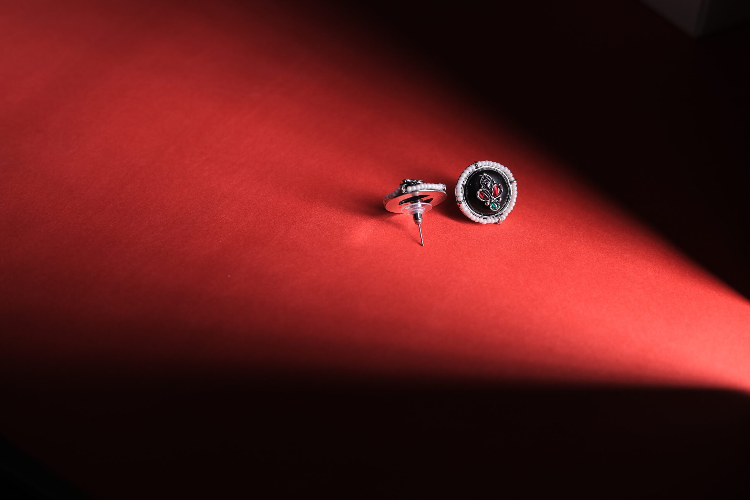 RIVSAM NOIRÉ Heritage Black Statement Stud Earrings - Image 2